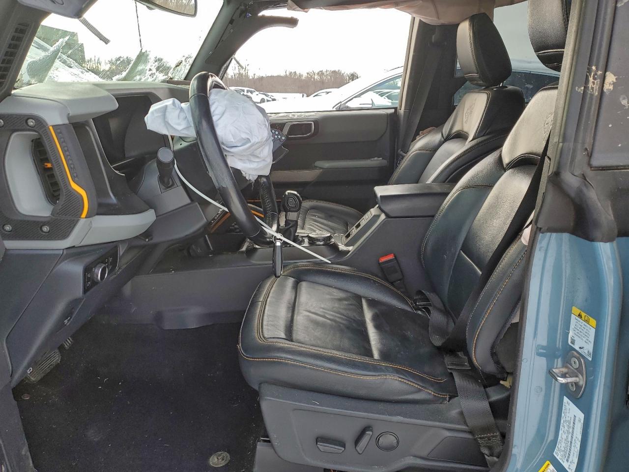 Ford Bronco Base Image 5