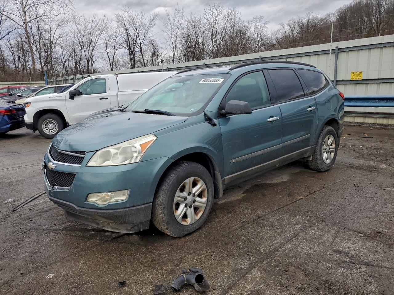 Chevrolet Traverse Ls Image 1