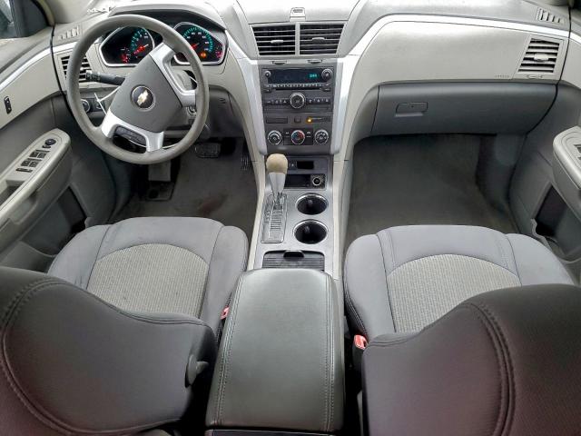 Chevrolet Traverse Ls Image 8