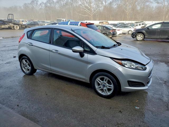 Ford Fiesta Se Image 5