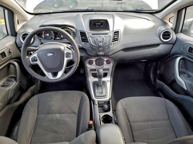 Ford Fiesta Se Image 11