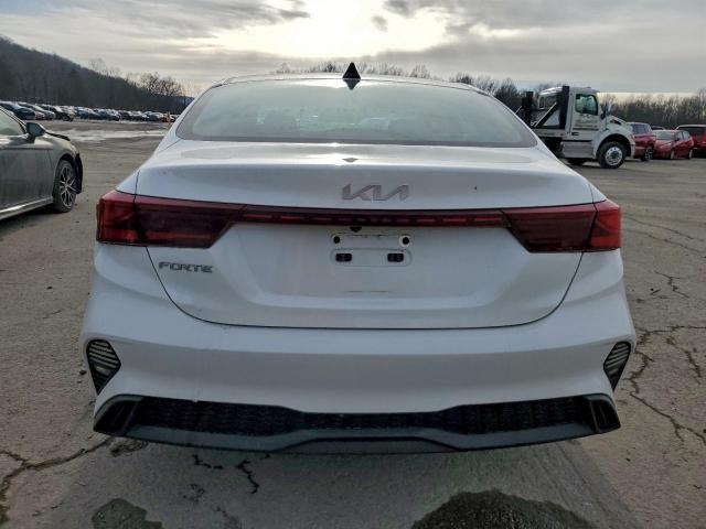 Kia Forte Lx Image 3