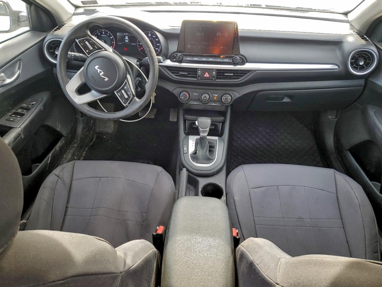 Kia Forte Lx Image 8