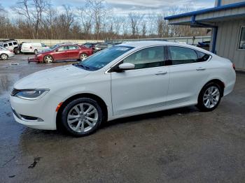  Salvage Chrysler 200